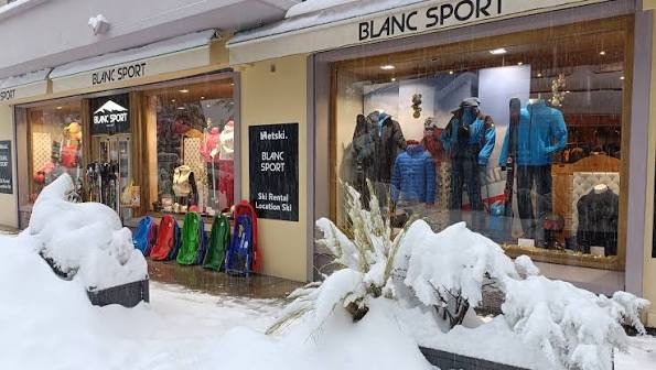 Blanc Sport ski shop in winter