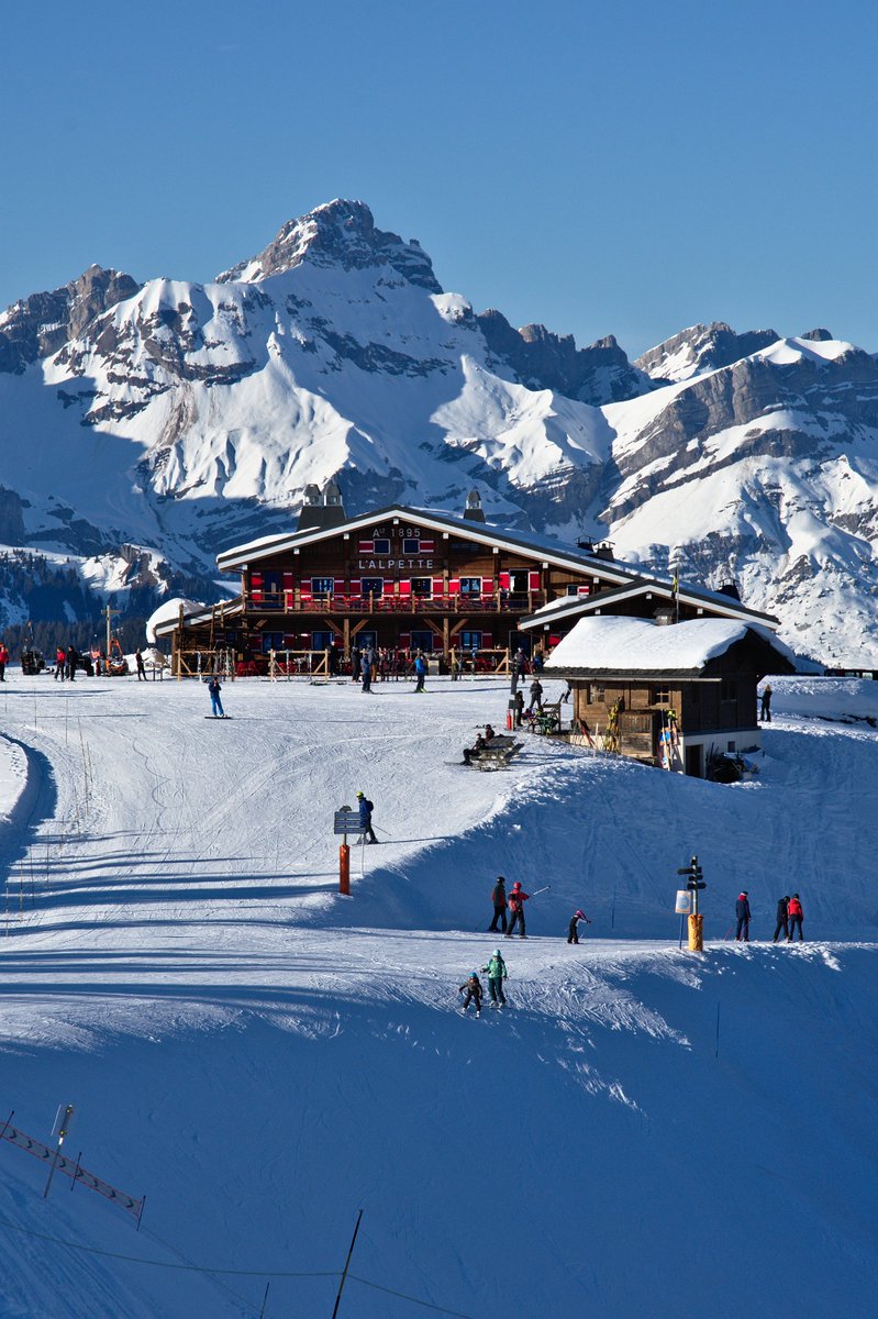 Lunch on the pistes at L’Alpette in Megève