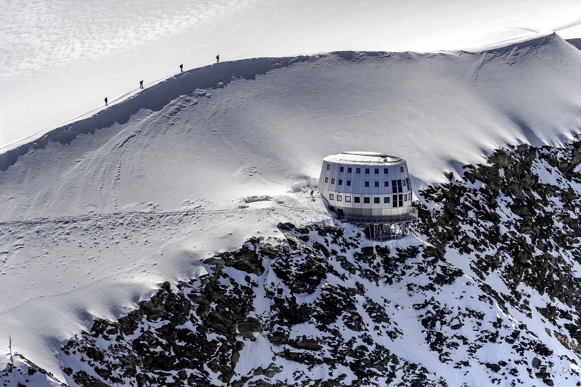 Ski touring